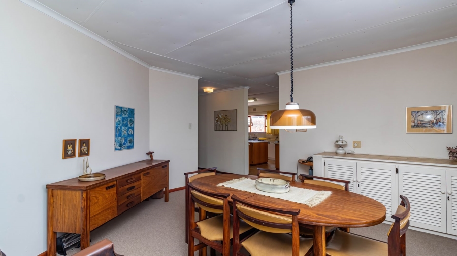 4 Bedroom Property for Sale in Bayview Western Cape